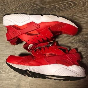 Nike Huarache Red Size 10 Sneakers